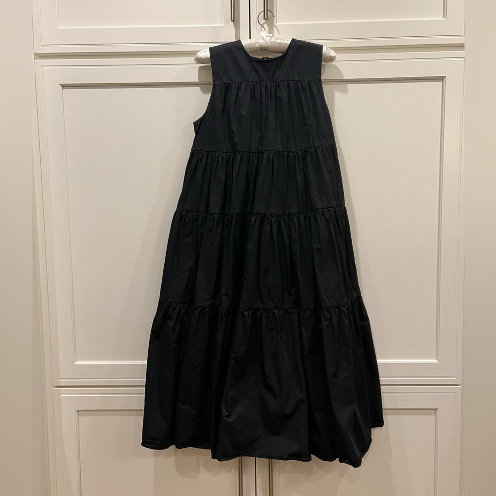Co Essentials Tiered Poplin Midi Dress in Black Sz Large - Picture 6 of 13